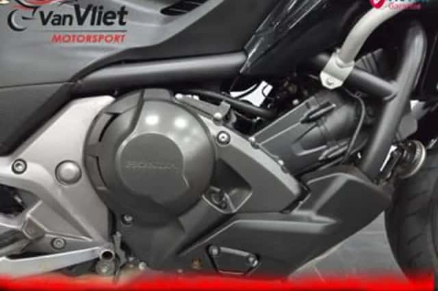 Honda NC750X (2014) thumbnail 6
