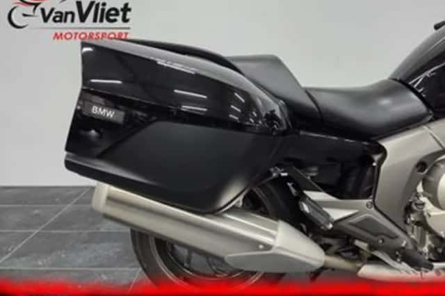 BMW K 1600 GT (2015) thumbnail 4