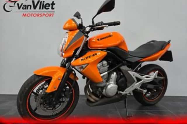 Kawasaki Er-6n (2007) thumbnail 2