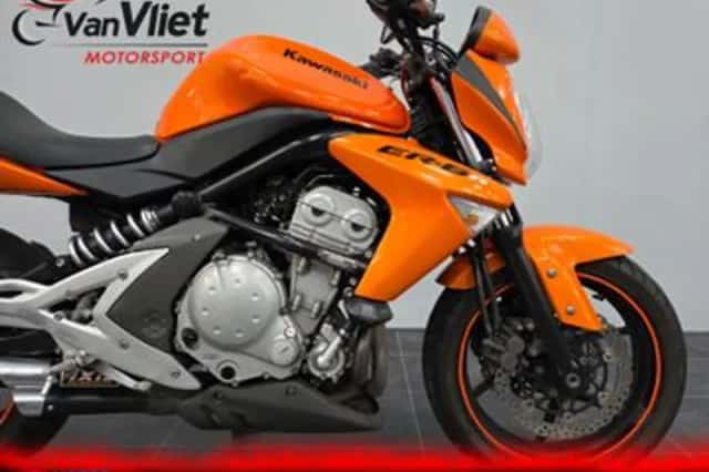 Kawasaki Er-6n (2007) thumbnail 3