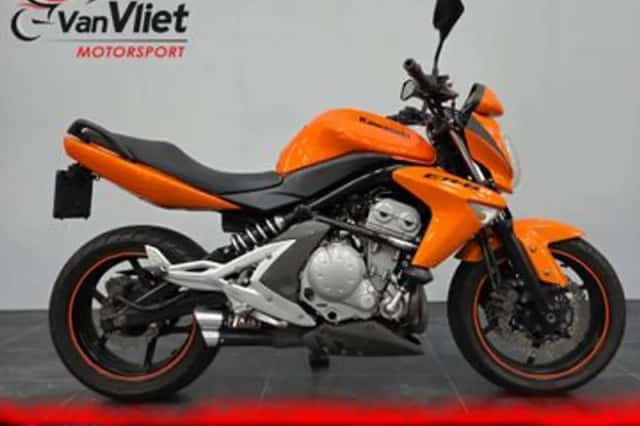 Kawasaki Er-6n (2007) thumbnail 5