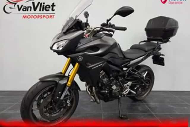Yamaha Tracer 900 (2015) thumbnail 2