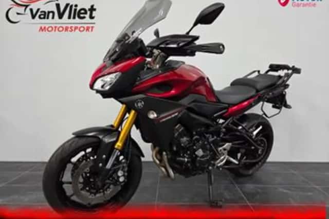 Yamaha Tracer 900 (2016) thumbnail 2