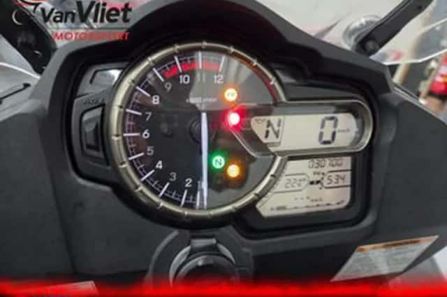 Suzuki V-Strom 1000 (2014) thumbnail 3
