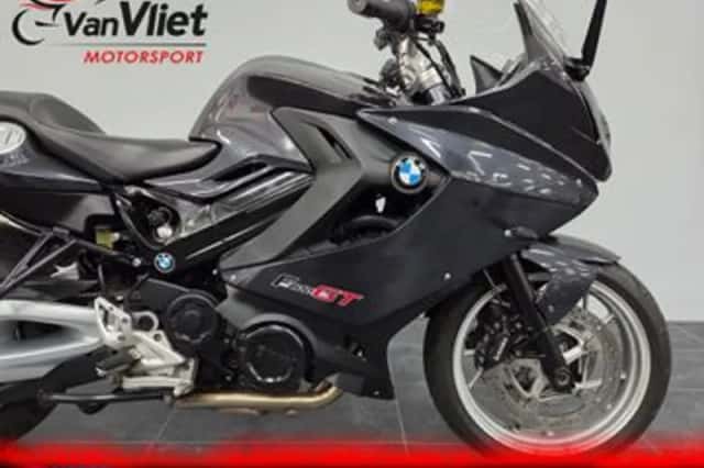 BMW F 800 GT (2013) thumbnail 3
