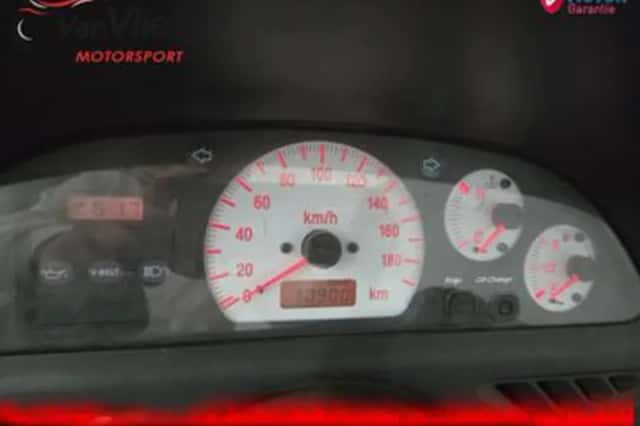 Yamaha TMAX (2001) thumbnail 4