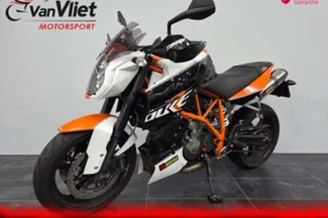 KTM 990 Super Duke R (2010) thumbnail 2