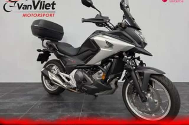Honda NC750X (2018) thumbnail 1