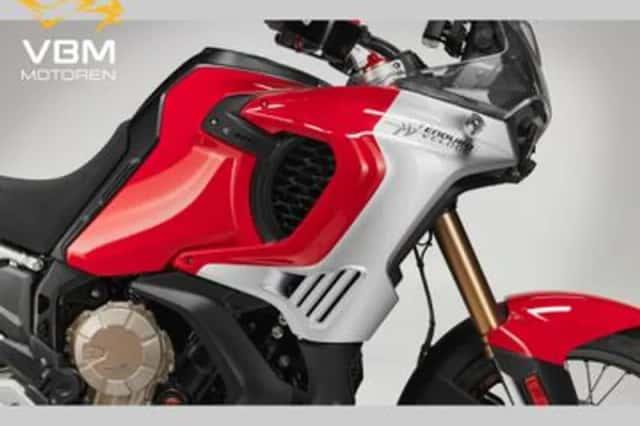 MV Agusta Enduro Veloce (2025) thumbnail 2