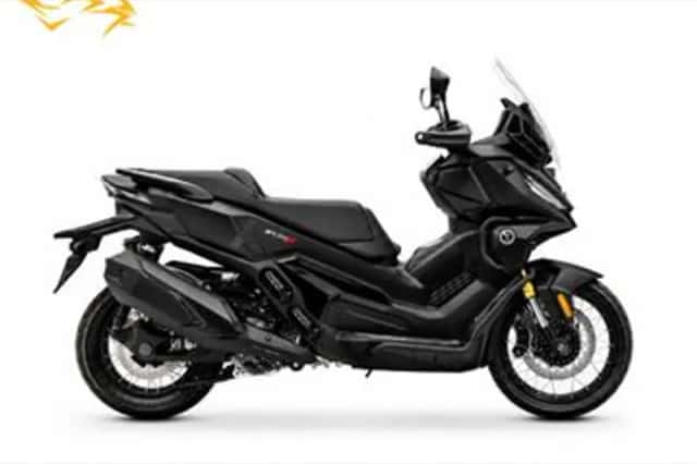 Voge SR 450 X (2026) thumbnail 1