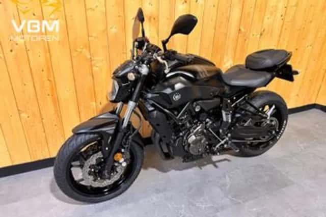 Yamaha MT-07 (2017) thumbnail 5