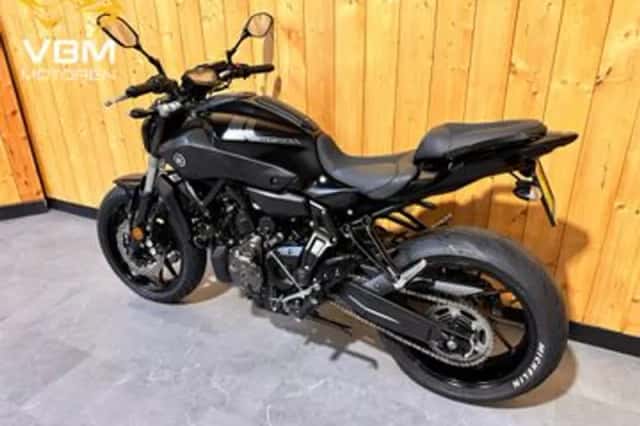 Yamaha MT-07 (2017) thumbnail 6