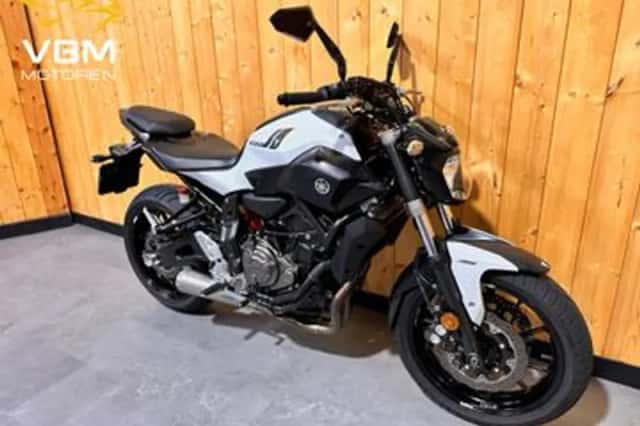 Yamaha MT-07 (2018) thumbnail 2