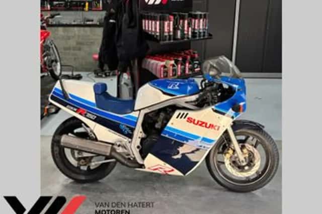 Suzuki GSX-R750 (1985) thumbnail 3