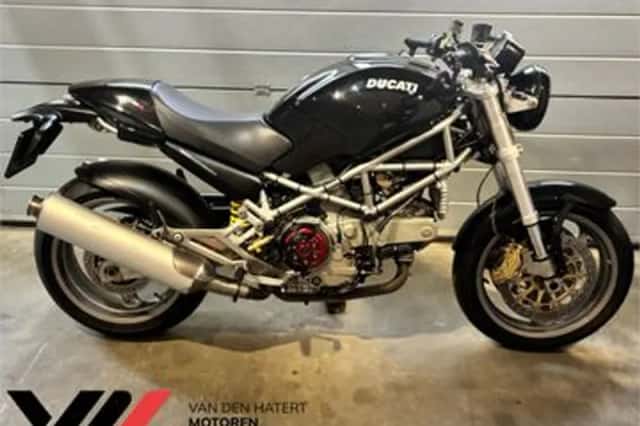 Ducati M 900 I.e. Dark (2002) thumbnail 1