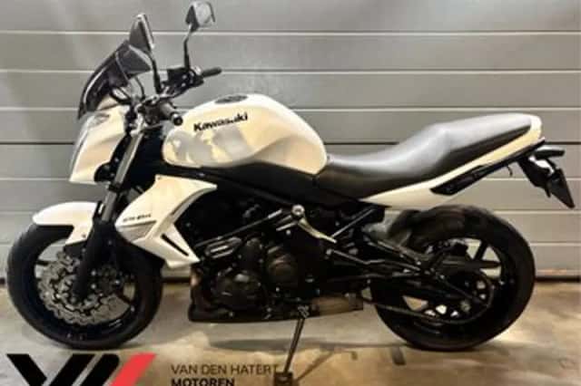 Kawasaki ER-6n (2009) thumbnail 5