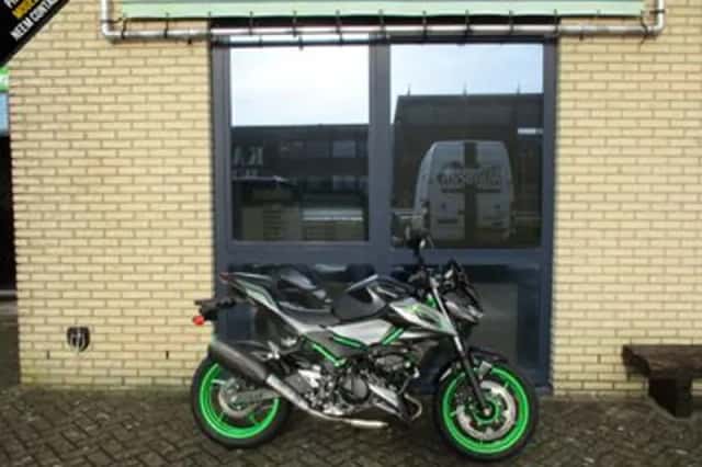 Kawasaki Z 500 SE (2025) thumbnail 4