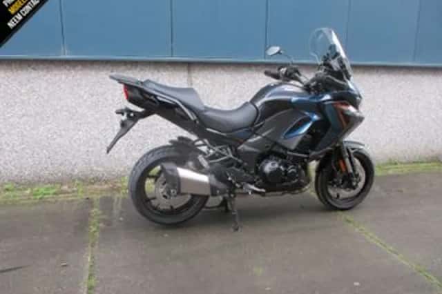 Kawasaki Versys 1100 SE (2025) thumbnail 3