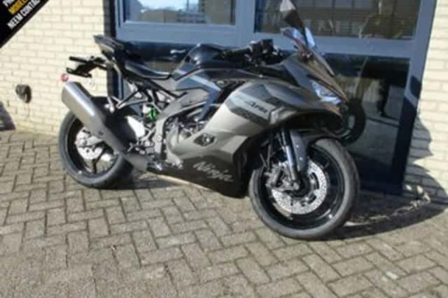 Kawasaki Ninja (2026) thumbnail 2