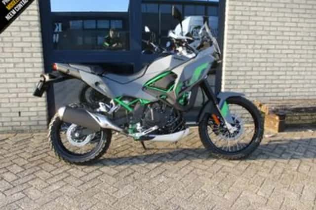 Kawasaki KLE500 SE (2026) thumbnail 1