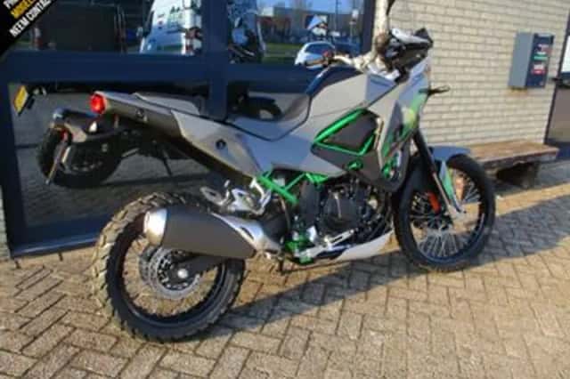 Kawasaki KLE500 SE (2026) thumbnail 4