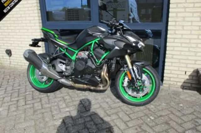 Kawasaki Z H2 SE (2026) thumbnail 2