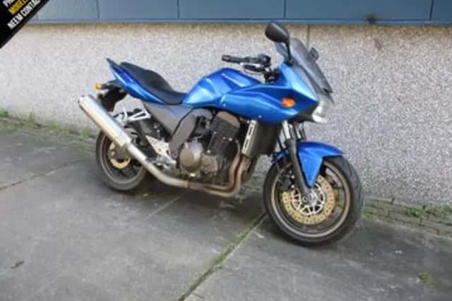 Kawasaki Z 750S (2005) thumbnail 2