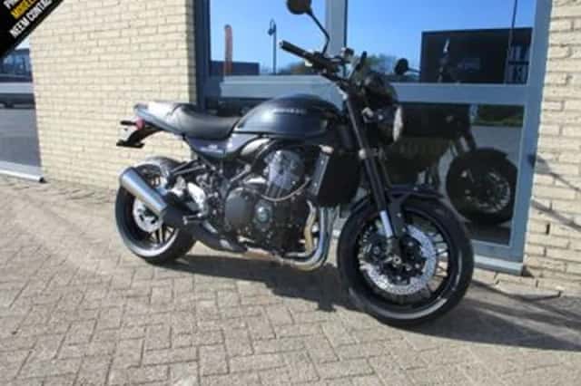 Kawasaki Z900RS (2026) thumbnail 4
