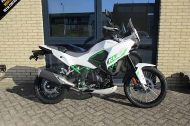 Kawasaki KLE500 SE (2026) thumbnail 1