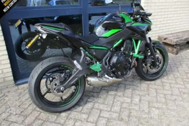 Kawasaki Z650 (2022) thumbnail 3