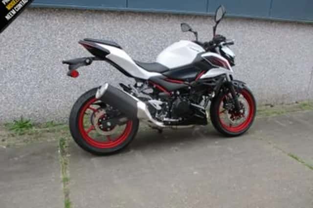 Kawasaki Z 500 SE (2026) thumbnail 3