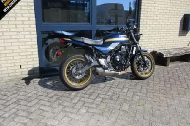Kawasaki Z 650 RS (2026) thumbnail 3