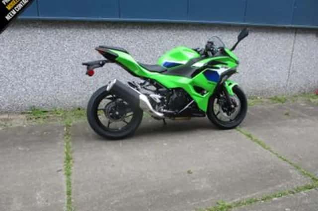Kawasaki Ninja 500 (2026) thumbnail 3