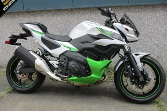 Kawasaki Z7 Hybrid (2026) thumbnail 1