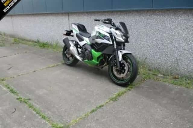 Kawasaki Z7 Hybrid (2026) thumbnail 4