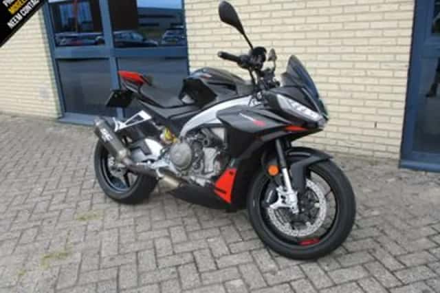 Aprilia Tuono 660 FACTORY (2022) thumbnail 5