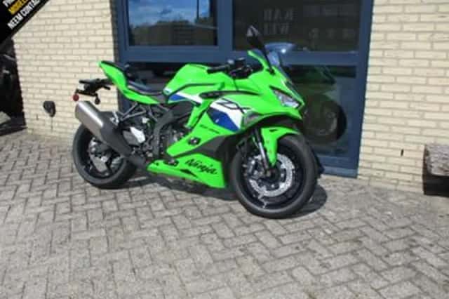 Kawasaki Ninja (2026) thumbnail 2