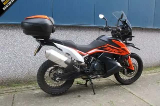 KTM 790 Adventure (2017) thumbnail 3
