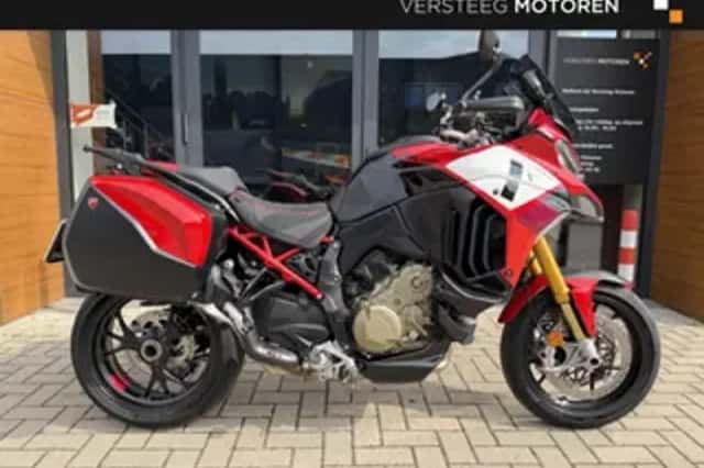 Ducati Multistrada V4S (2022) thumbnail 1