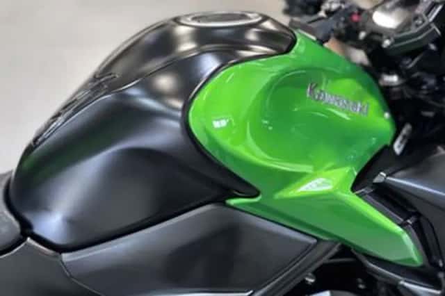 Kawasaki Z900 (2018) thumbnail 5