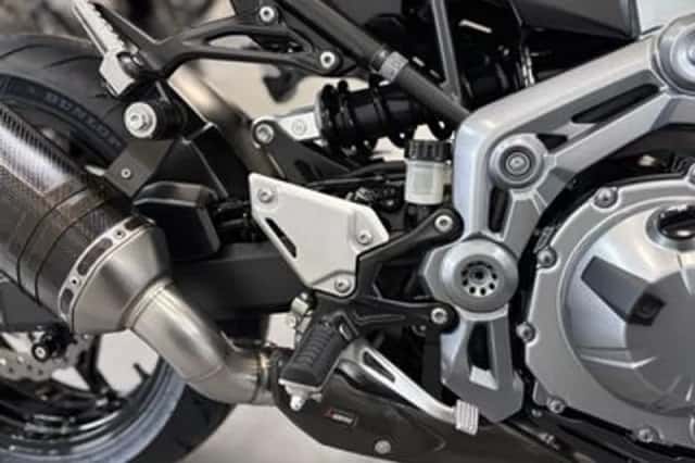 Kawasaki Z900 (2018) thumbnail 6