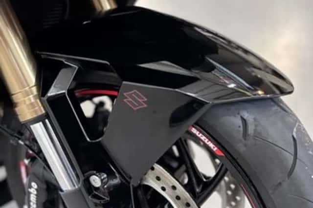Suzuki GSX-S1000GT (2022) thumbnail 5