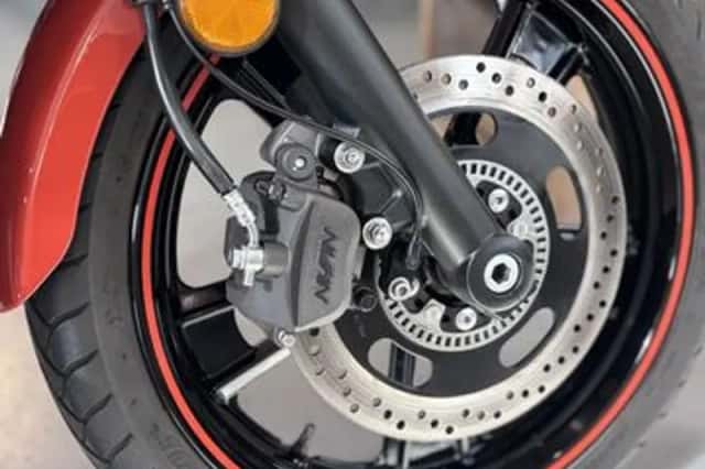 Kawasaki Vulcan S (2018) thumbnail 4