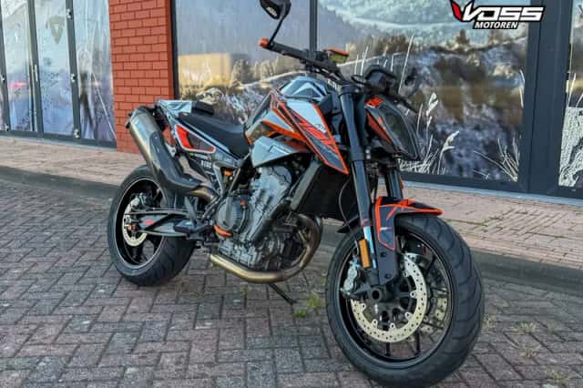KTM 790 Duke (2020) thumbnail 2