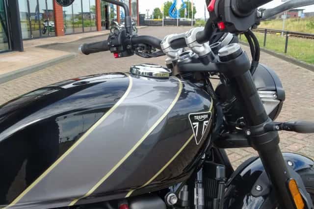 Triumph Speed Twin 900 (2026) thumbnail 5