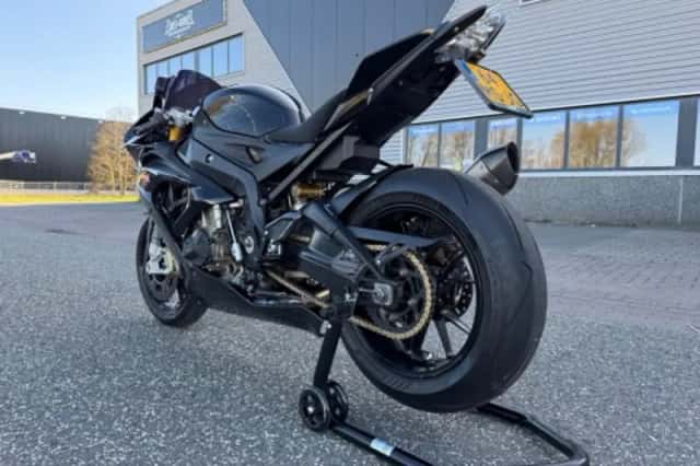BMW S 1000 RR (0) thumbnail 6