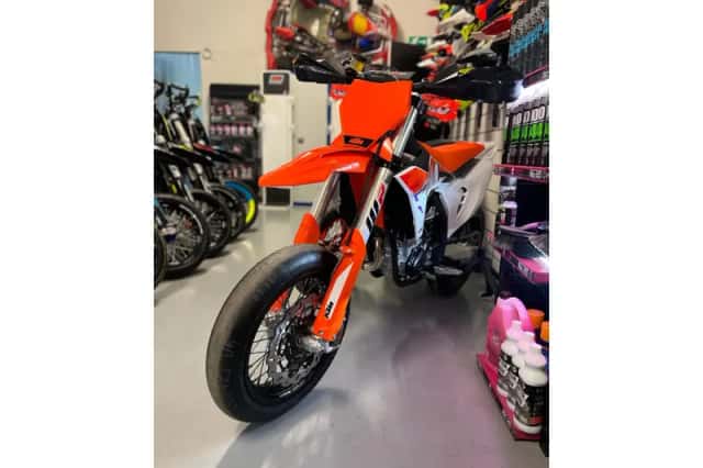 KTM Supermoto Supermotard 450 Smr (2023) thumbnail 4