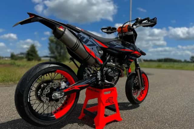 KTM 450 EXC (2018) thumbnail 3