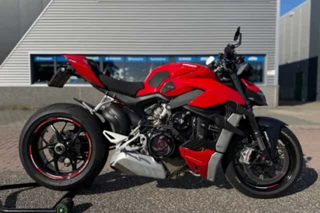 Ducati Streetfighter V4 (0) thumbnail 6