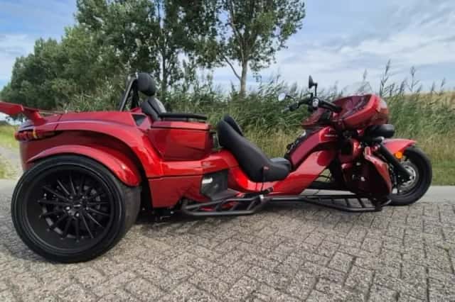 Rewaco PUR3 GT Touring ATM Blackline Trike (2024) thumbnail 2